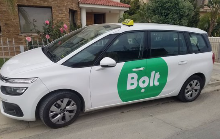 A Bolt Cab